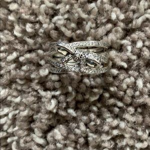 Pandora jewelry Bow Ring size 54